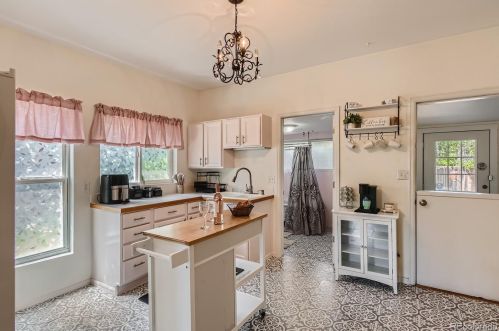 1629 7th Ave, Greeley CO  80631-5801 exterior