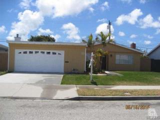 1410 Huntswood Way, Oxnard, CA 93030-3320