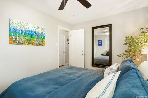 2800 Poplar St, Denver CO  80207-2945 exterior