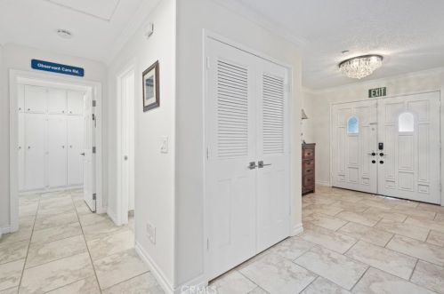 644 Mariposa Dr, Redlands CA  92373-7354 exterior
