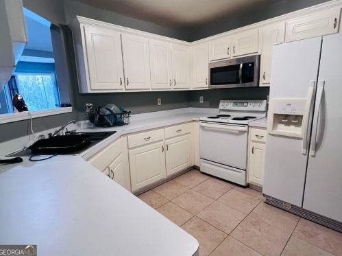 1510 Morning Glory Way, Locust Grove GA  30248-3175 exterior