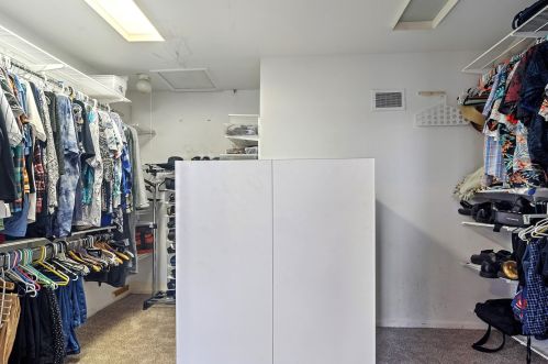 115 Eastwood Dr, Bannockburn IL  60015-5009 exterior