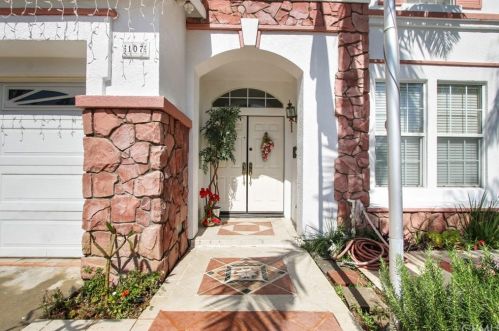 107 Mission Way, Placentia, CA 92870-5165