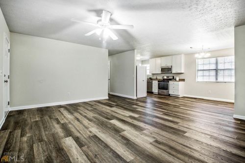 55 Pinehurst Dr, Stockbridge GA  30281-3844 exterior