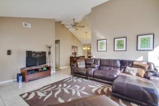 3564 Apple Blossom Way, Oceanside, CA 92058-1666