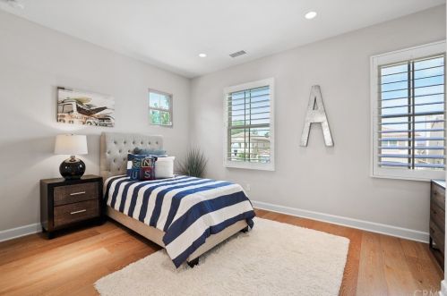 24 Constantine, Irvine CA  92620-3547 exterior