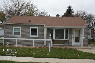 8630 45th St, Lyons, IL 60534-1617