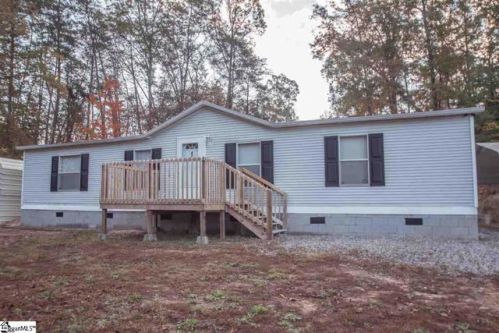 437 Freeman Bridge Rd, Marietta, SC 29661-9465