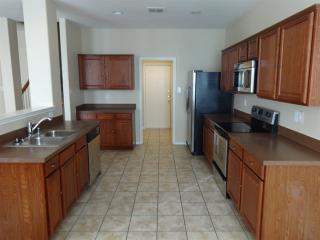 8840 Noontide Dr, Fort Worth TX  76179-5289 exterior