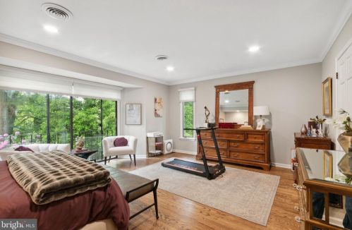 122 The Mews, Tavistock NJ 08033-1343 exterior