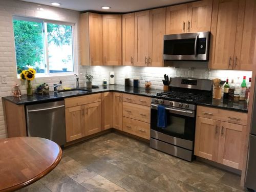 25 Langdon St, Portsmouth, NH 03801-3925