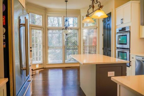 1127 Ashton Bluff Dr, Atlanta GA  30319-5399 exterior