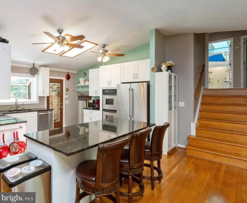 94 Eldrid Dr, Silver Spring MD 20904-2910 exterior