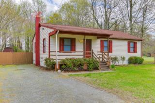 109 Lowell St, Richmond, VA 23223-6017