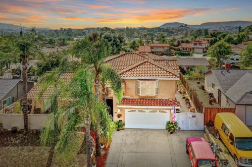 784 Butterfield Ln, San Marcos, CA 92069-2214