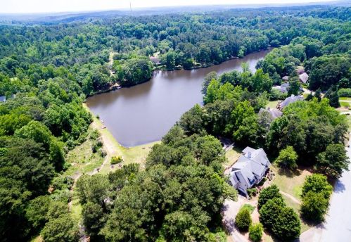 3071 Tower Way, Conyers GA 30012-2650 exterior