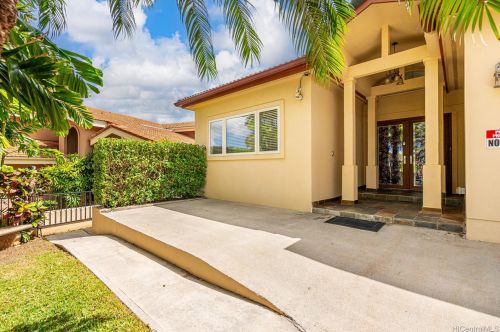 921277 Hauone St, Kapolei, HI 96707-1542