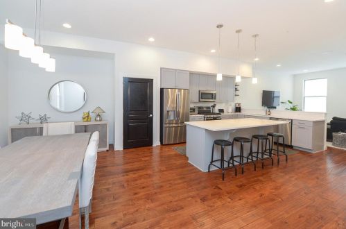 1431 5 St, Philadelphia PA 19147-0059 exterior