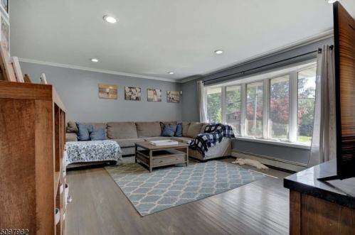 29 Lake Shore Dr, Dover NJ  07803-2942 exterior
