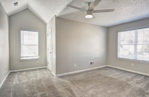 3037 Vineyard Way, Smyrna GA  30082-1851 exterior