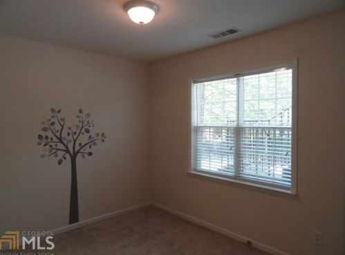 2293 Limehurst Dr, Atlanta GA  30319-5726 exterior