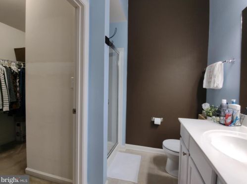 198 Ridge View Ln, Hanover PA 17331-7466 exterior