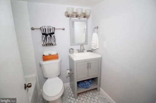 9509 Dallas Ave, Silver Spring MD 20901-3214 exterior