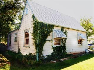 106 Johnson St, Norman, OK 73069-7812
