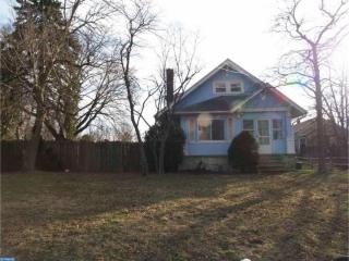 1966 Grove St, Allentown, PA 18104-1540