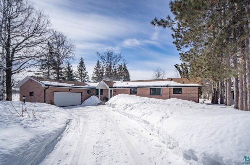 3220 Bayview Dr, Scanlon, MN 55720-3327