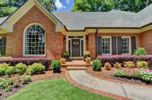 167 Daltree Ct, Marietta, GA 30068-3839