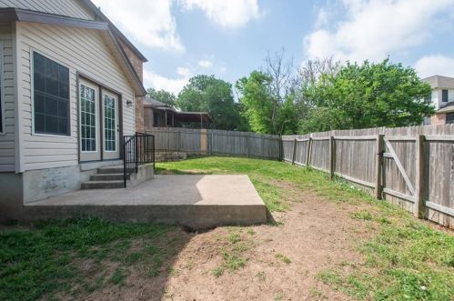 11308 Crst Mdw Ln, Austin TX  78748-3942 exterior