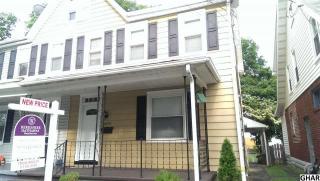 1026 West St, Carlisle, PA 17013-1438