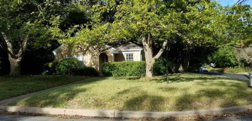 3106 Beverly Rd, Austin TX  78703-1849 exterior