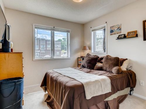 3214 4th St, Minneapolis MN  55412-2614 exterior