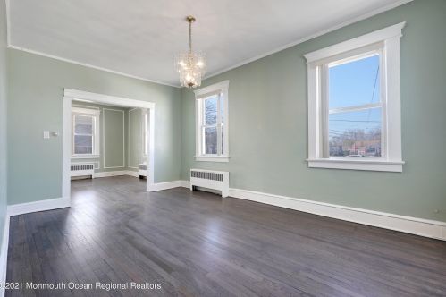 1415 Asbury Ave, Tinton Falls NJ 07712-5701 exterior