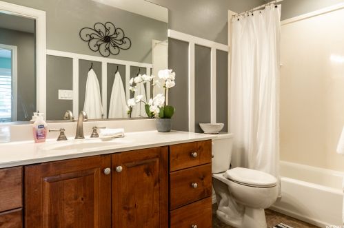 130 490, Smithfield UT 84335-1232 exterior