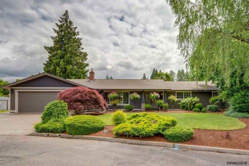 20 Smith Ct, Woodburn OR  exterior