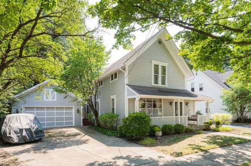 509 Geneva St, Barrington Hills, IL 60118