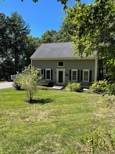 1 Upper Downs Dr, Killingly, CT 06239-3220