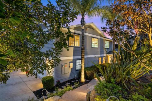 1929 Esplendido Ave, Vista, CA 92084-7917