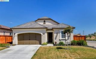 1510 Symphony Cir, Los Angeles, CA 94513-4263