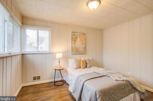 1601 Sanford Rd, Silver Spring MD 20902-4007 exterior