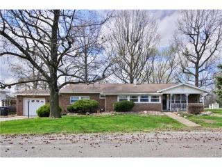 15 Maple St, Moro, IL 62067-1339
