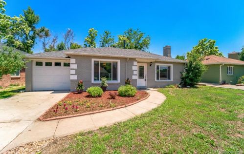 2410 Newport St, Denver, CO 80207-3511
