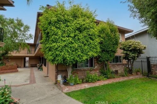 1409 Lingan Ln, Santa Ana, CA 92704-3454