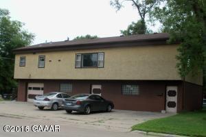 907 California Ave, Morris, MN 56267-1154