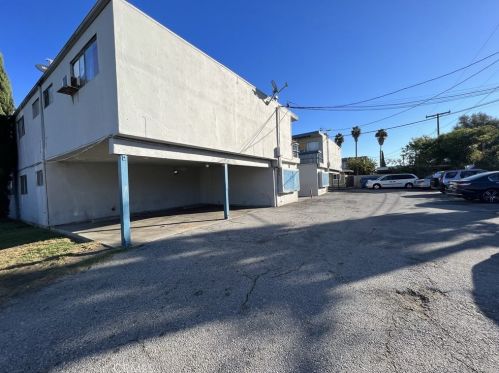 1146 Brk St, Santa Ana CA 92704-1511 exterior