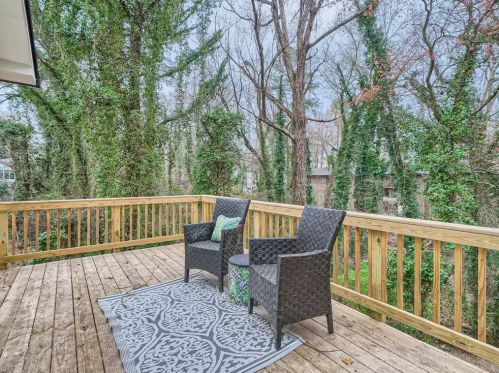 2114 Drew Vly Rd, Atlanta GA  30319-3918 exterior