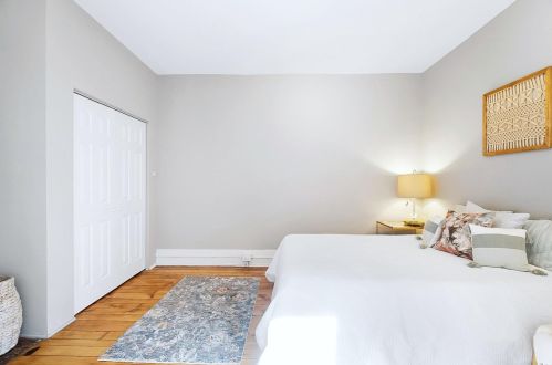 2612 Hemlock St, Cincinnati OH  45206-1608 exterior